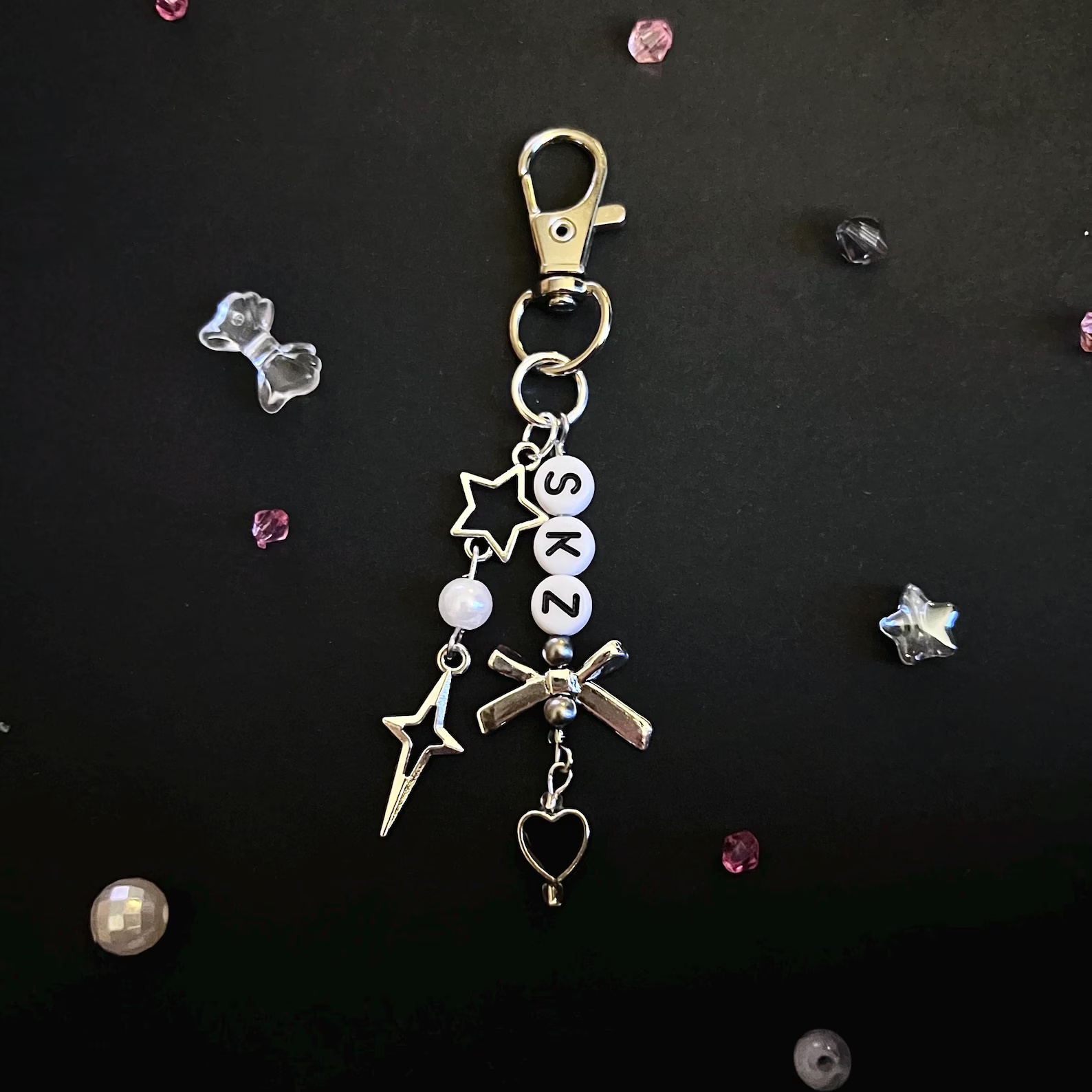 SKZ Stay Kpop Beaded Keychain/ - Phone Accessories Ideas recension och pris